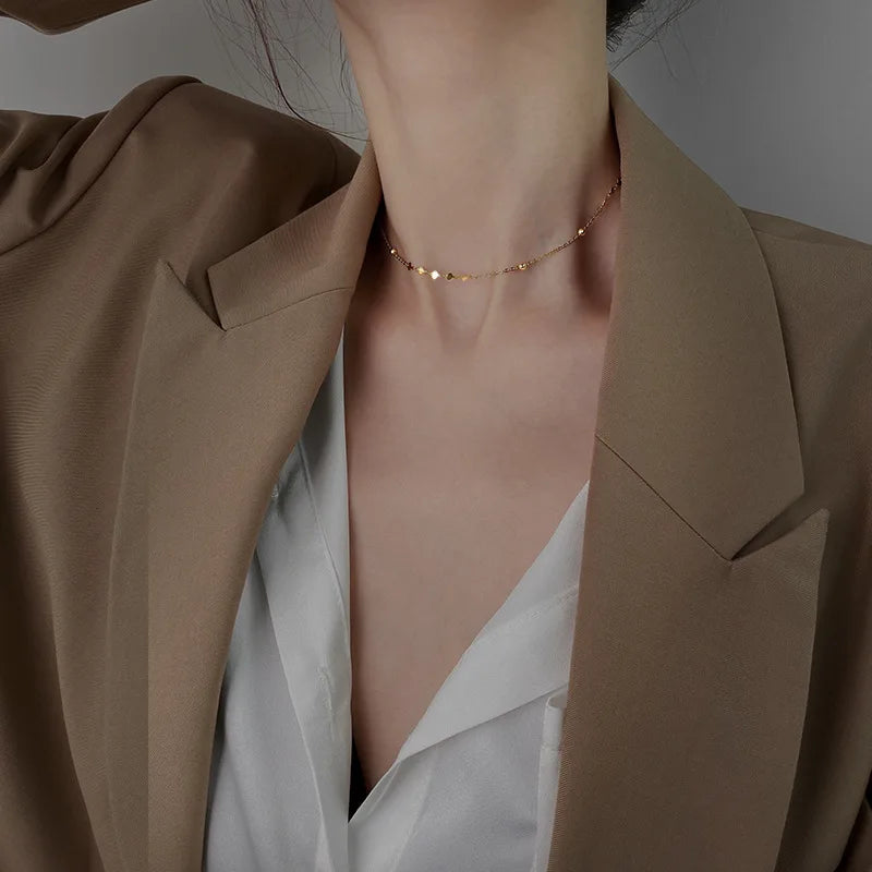 Minimalistyczny Choker