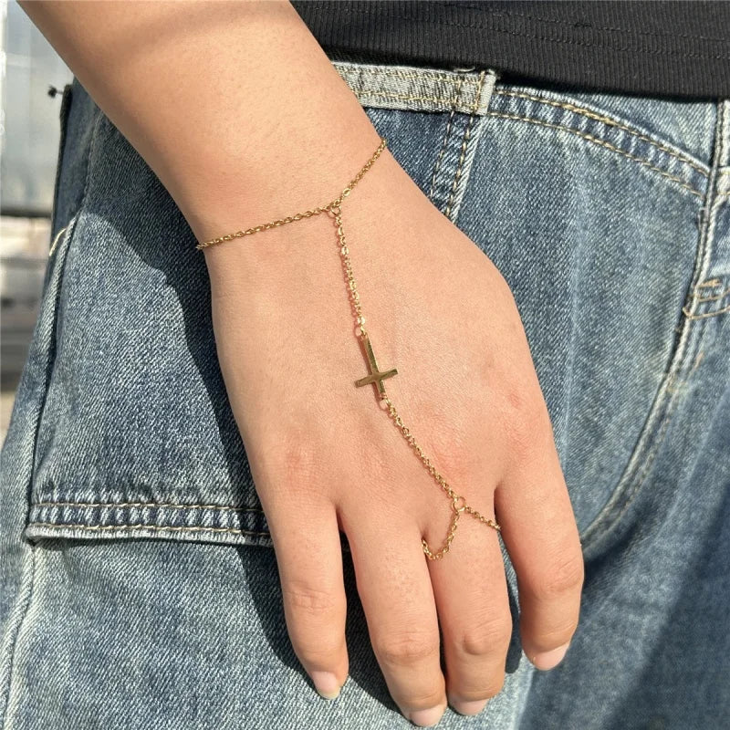 Bransoletka na rękę W kolorze złota Krzyż