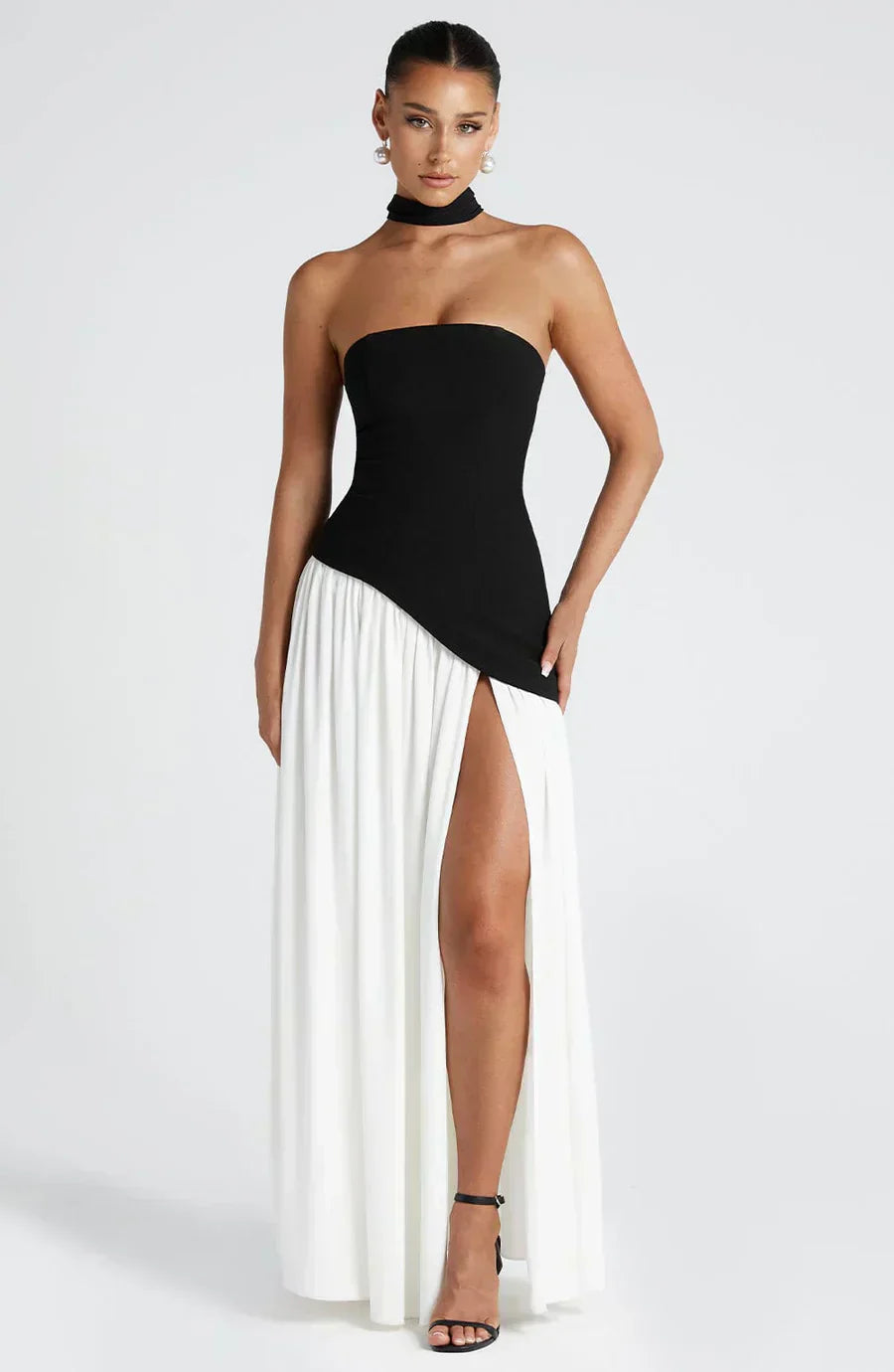 Damen Asymmetrisches Maxi Kleid für w kolorze Czarny 2