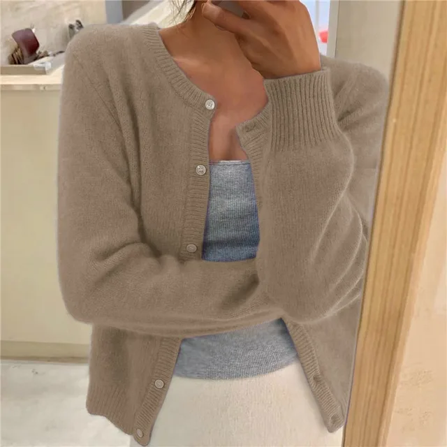 Damska elegancka bluza dziewiarska w kolorze Khaki