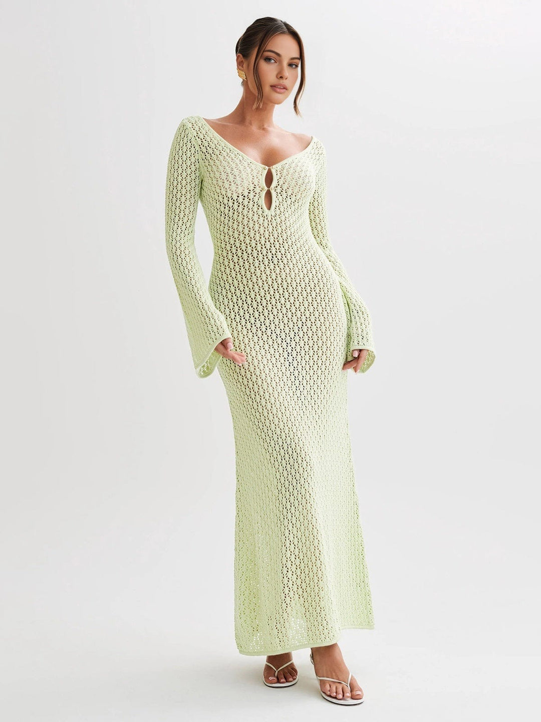Damska sukienka maxi na lato w stylu boho, zwiewna i kobieca w kolorze Jasny Zielony