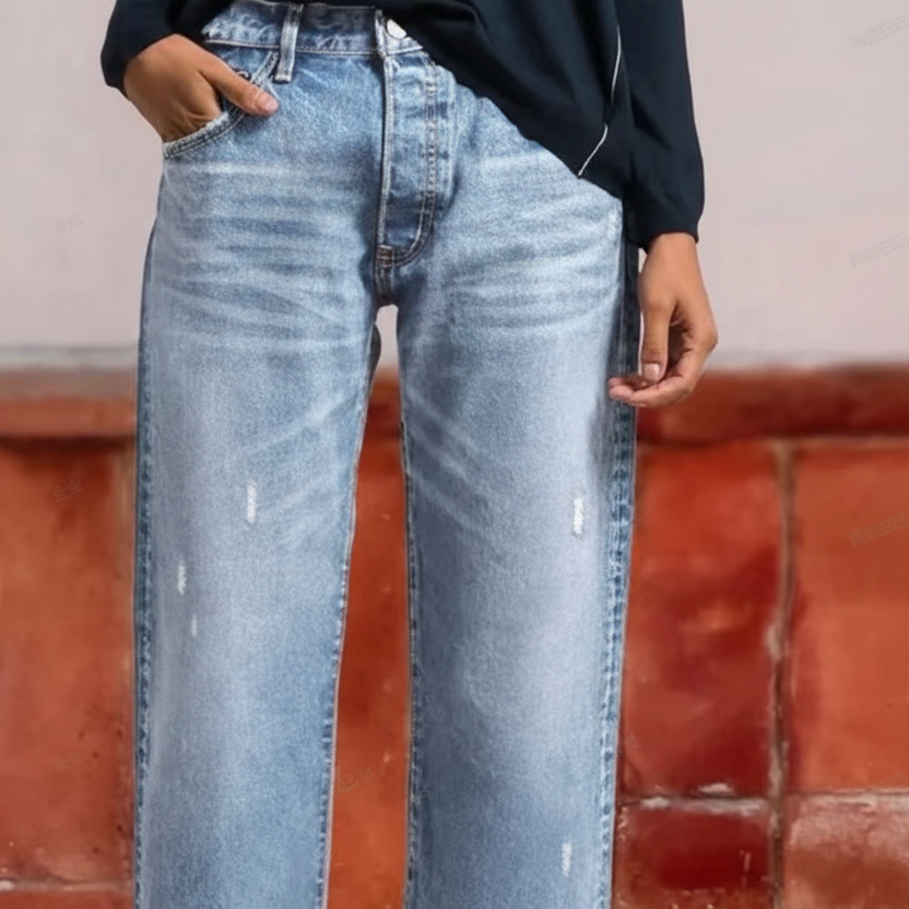Damskie krótkie jeansy w stylu retro w kolorze Jasny Niebieski