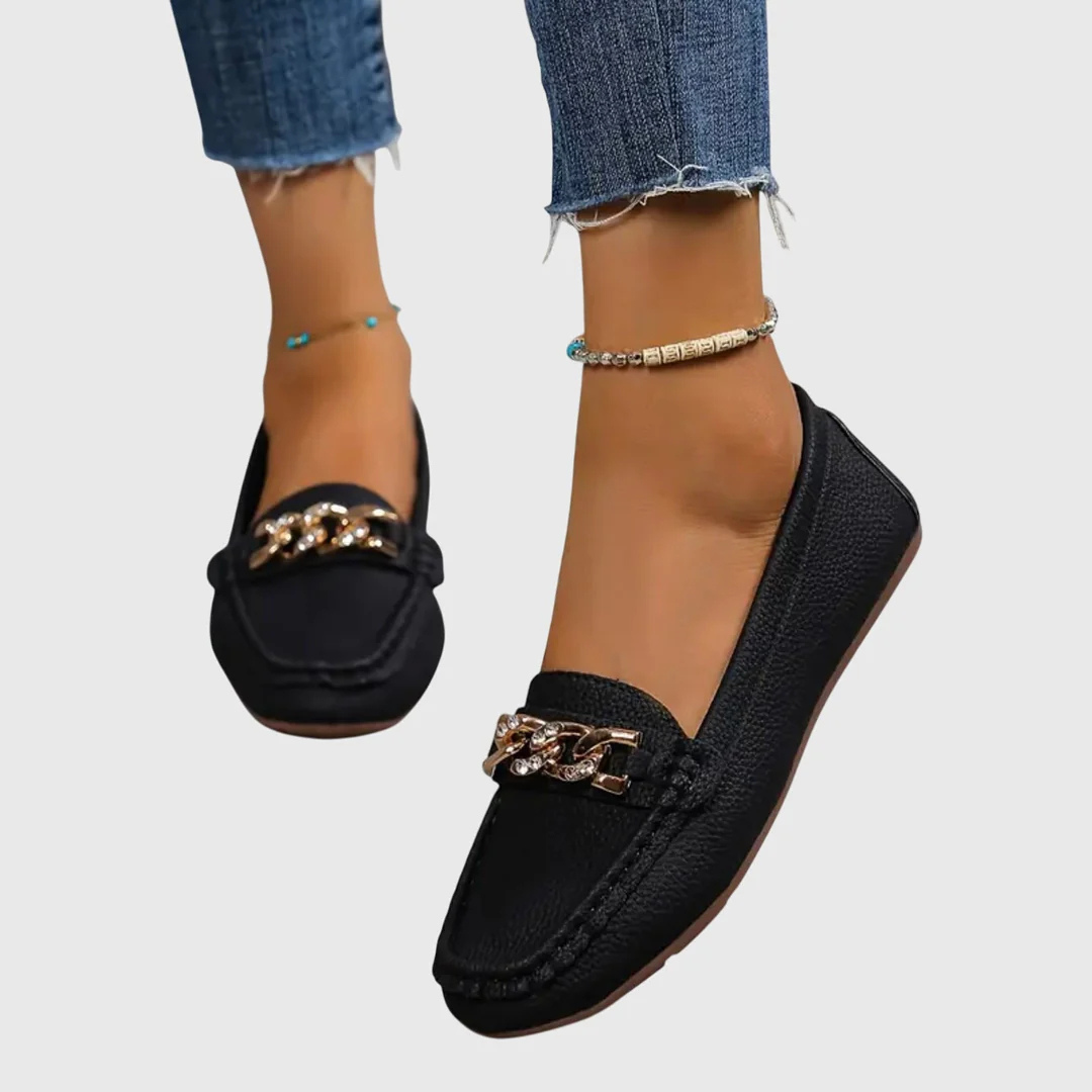 Damskie letnie loafers z łańcuszkiem w kolorze Czarny