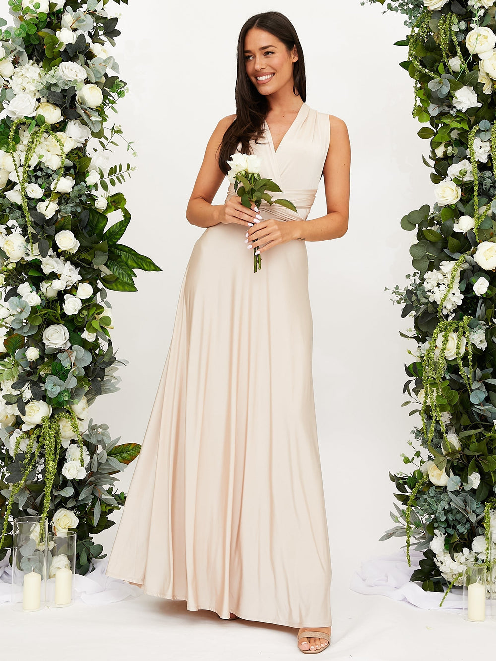 Elegancka sukienka na lato w kolorze Champagner