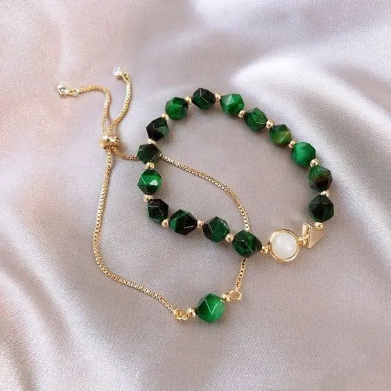 Elegancki zestaw zielonych bransoletek