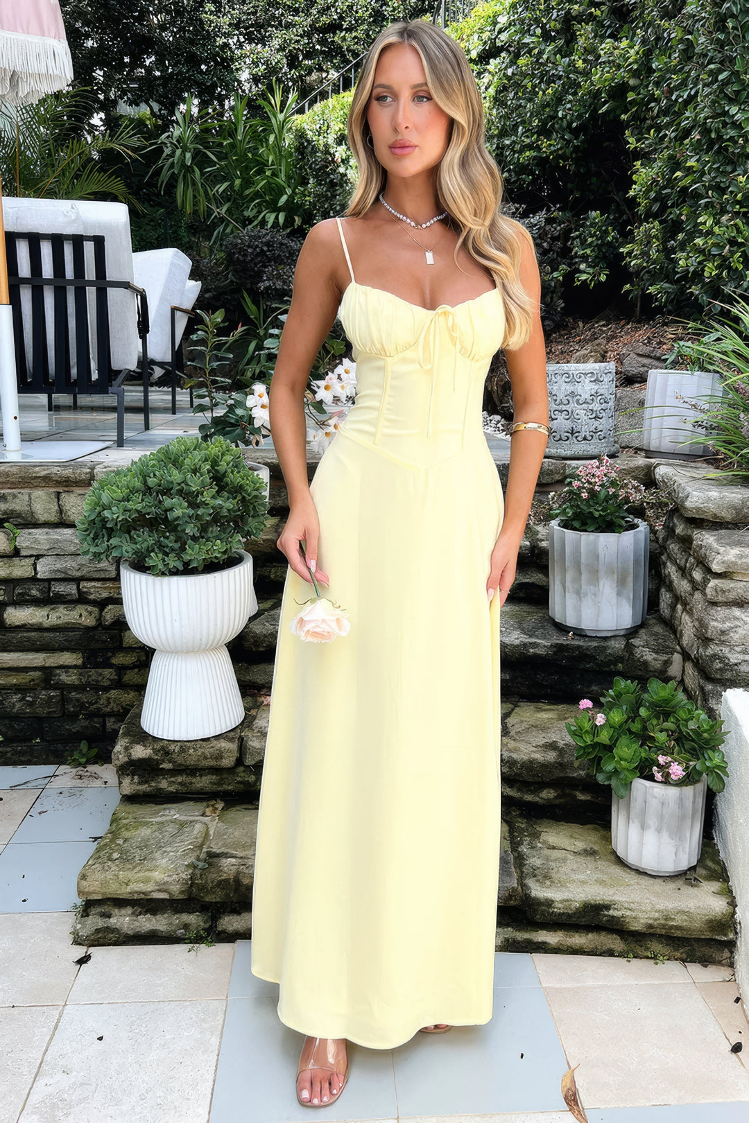 Sukienka Maxi o Eleganckim Letnim w kolorze Żółty 3