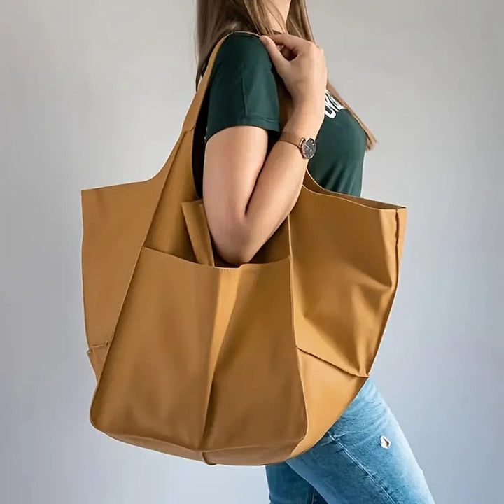 Women's Oversized Vegan Leather Magnetic-Closure (3)